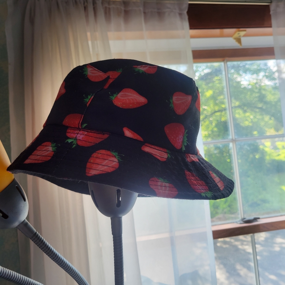 Strawberry bucket hat